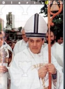 Foto Diario Época Monseñor Domingo Salvador Castagna